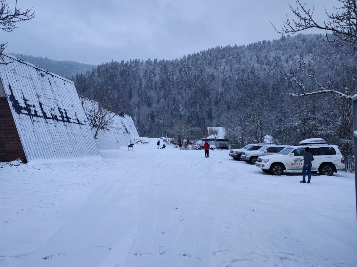 Landhaus Borjomi Eksteriør bilde