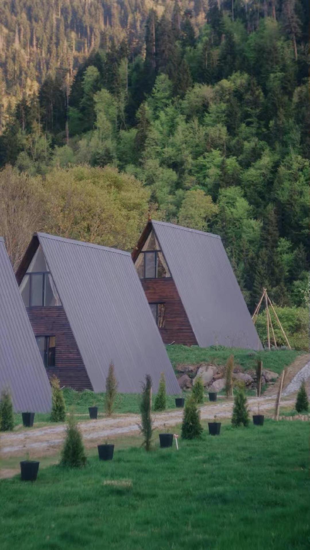 Landhaus Borjomi Eksteriør bilde
